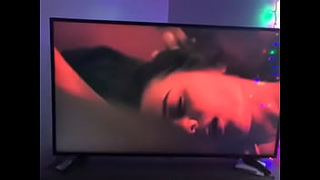 The main woman of this movie she acts lots like jaime pressly poison ivy a new seduction