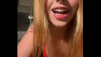 Soy marina y mi vestido rojo te dejará sin leche