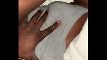 Knees to shoulder beatdown