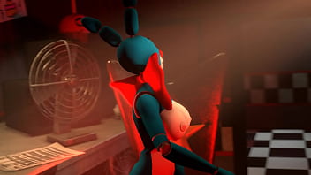 Sexy bonnie is spinning and cannot understand who wants to fuck her