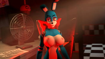 Sexy bonnie is spinning and cannot understand who wants to fuck her