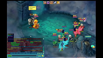 Tigrinho safado botando boss de joelho gostoso enchendo o rabão dele de tapa