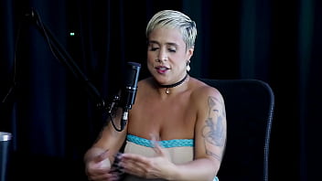 Tem um público misto é milf pegou um que brochou e já passou muita raiva por isso escolhe suas batalhas just joana watch sheer red