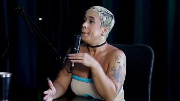 Tem um público misto é milf pegou um que brochou e já passou muita raiva por isso escolhe suas batalhas just joana watch sheer red