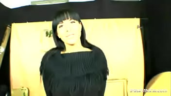 Big boobed brunette lisa gets titty fucked for pearl necklace cumshot