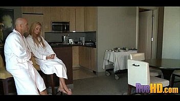 Sexy Massage 0268 thumbnail