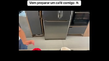 Come prepare a coffee with me ️vem preparar um café comigo#brazilian #housewife #sexy #luna #coffee #cafe #hot #go