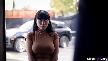 New maid aryana serve stirling's cock New maid aryana serve stirling's cock