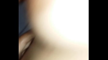 Sexo gostoso com namorada no banheiro