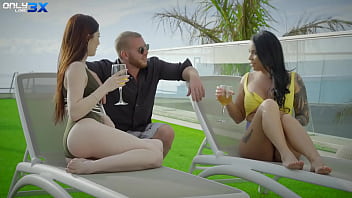 Only3x lost mia evans and nilla black feasting on chads huge cock 1080