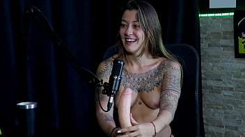 Veja a entrevista safada e cheia de putaria com a flor de damiana com vovô moai no porn cast brazil parte 2 watch sheer red