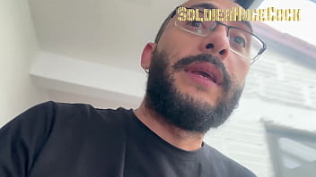 She had nowhere to stay and in gratitude she sucks my cock