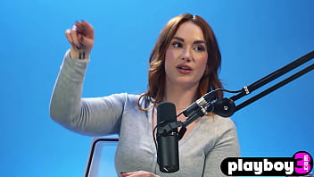 Sexy big butt milf enjoyed solo action and masturbation