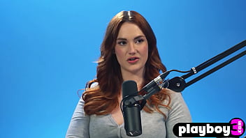 Sexy big butt milf enjoyed solo action and masturbation