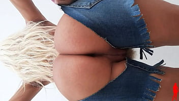 Blonddevilsexywoman sexy ass