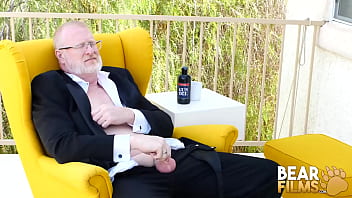 Outdoor Masturbation With Mature Bear thumbnail