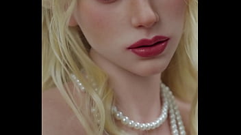 Lindsay horny blonde who likes it really dirty