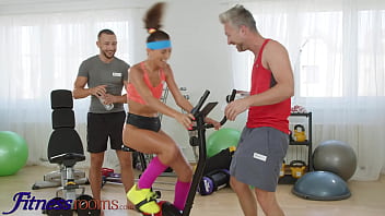 Fitness rooms horny euro babe megane lopez takes two cocks with dp workout