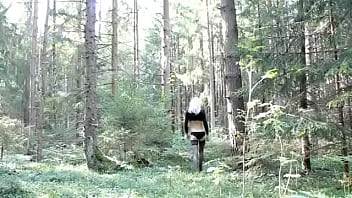 Teen Tranny Fuck Outdoor thumbnail