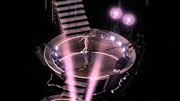 Sakine meiko bailando desnuda