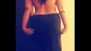 Sri reddy leaks bahubali heroine anushka video Sri reddy leaks bahubali heroine anushka video