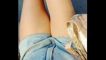 Usar el tren tiene sus ventajas ¿lo quieres ver completo #chicas #exhibitions #exhibit