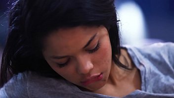Marido faz amor gostoso com sua esposa após expediente