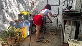 I came home and saw my stepdaughter washing clothes in a skirt and i couldn't resist her ass