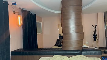 Casada do facebook me chamou pro motel e eu não acreditei