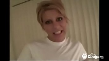 Amber wild gives a nice blowjob