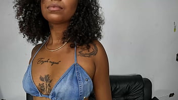 Sua Primeira Vez Filmando E Primeira Vez No Anal Aycha Martinelly thumbnail