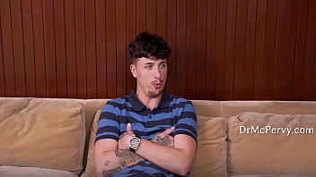 The shrink who showed me i wanna fuck her step mom