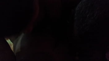 Dois chupando minha buceta