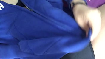 Cachonda ama de casa mi hermanastra crystal se masturba ella es muy hot y le encata grabarce par sus fans