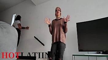 Charla sexual termina en trio