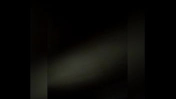 Sofrendo na vara gozou gostoso no final