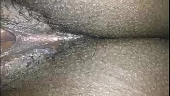 Darkskin fingering pussy