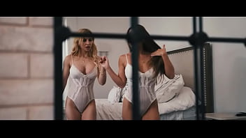 Bathtub beauties lesbian sex with abigail mac with bonus bts content