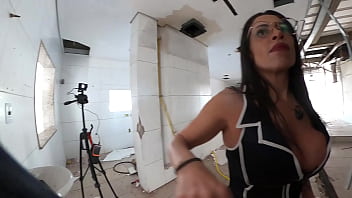 A polícia apareceu entre gritos e risos bastidores sem cortes do halloween 2025