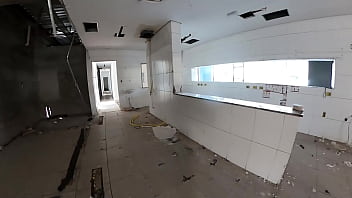 A polícia apareceu entre gritos e risos bastidores sem cortes do halloween 2025