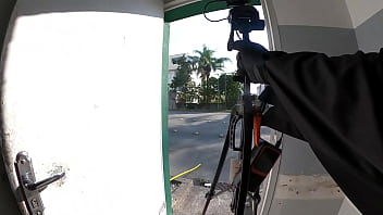 A polícia apareceu entre gritos e risos bastidores sem cortes do halloween 2025