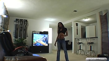 Deepthroating bootylicious alert stacey cash blows lex steele's bbc