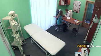 She came for a spinal adjustment left with a creampie