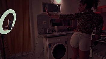 Famous tiktoker records her first porn video