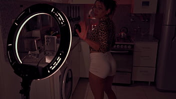 Famous tiktoker records her first porn video