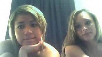 Blonde girls doing a nice cooperation