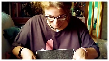 El pasado lunes 21 de julio fue mi cumpleañix un querido fan quiso tener un detalle conmigo y me envió vía amazon est