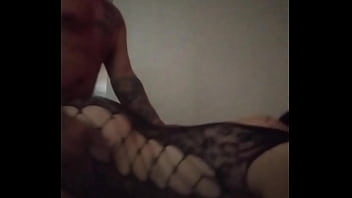 Le encanta que le duro a cuatro patas