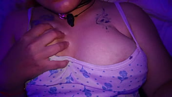 Annamvm2021 en pijamita