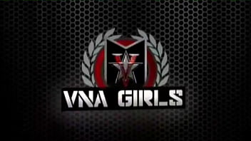 Bouncing butt cougar sara jay fucks her smallest sex toy